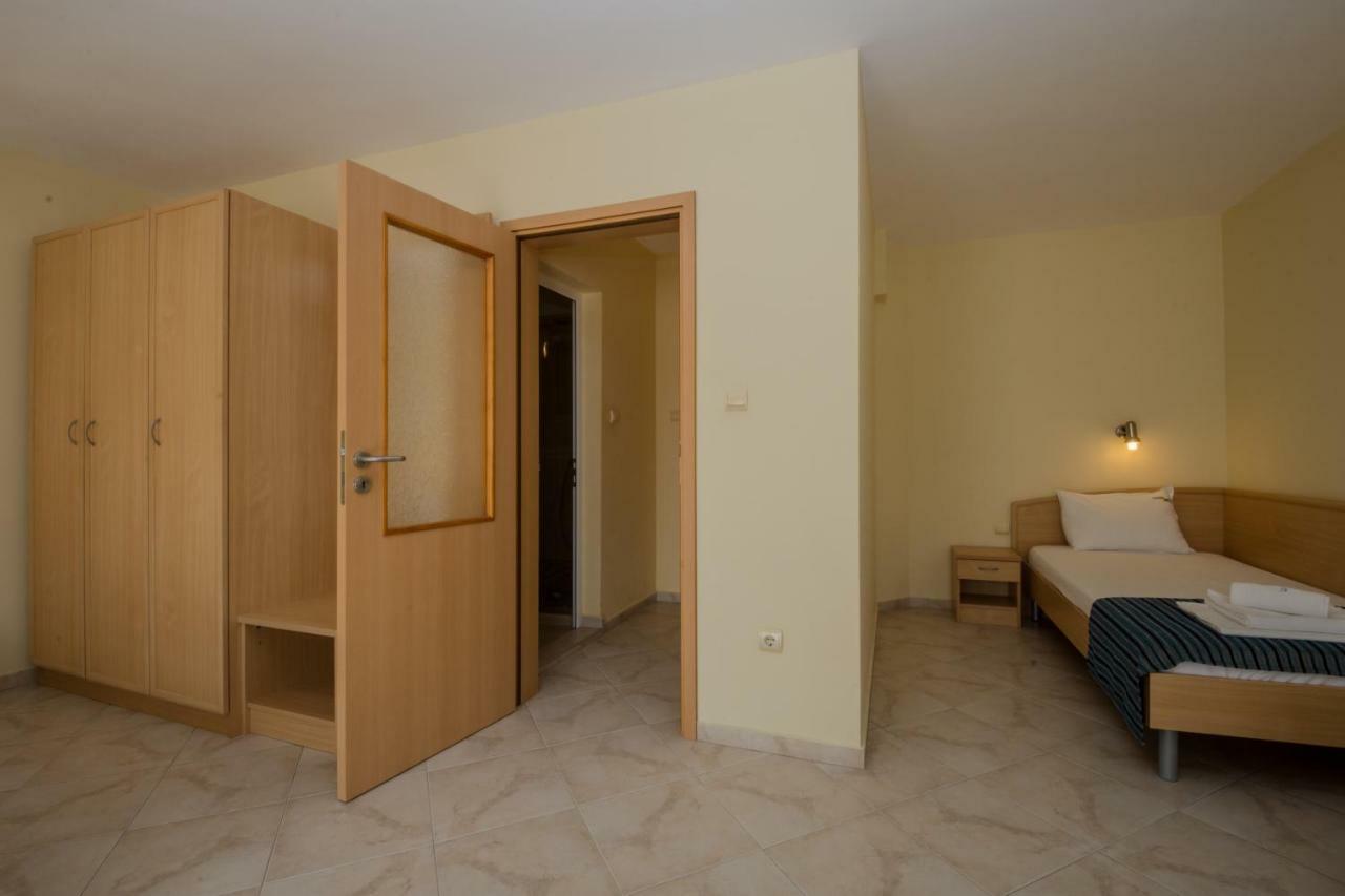 Семеен Хотел Бриз Sozopol Eksteriør billede